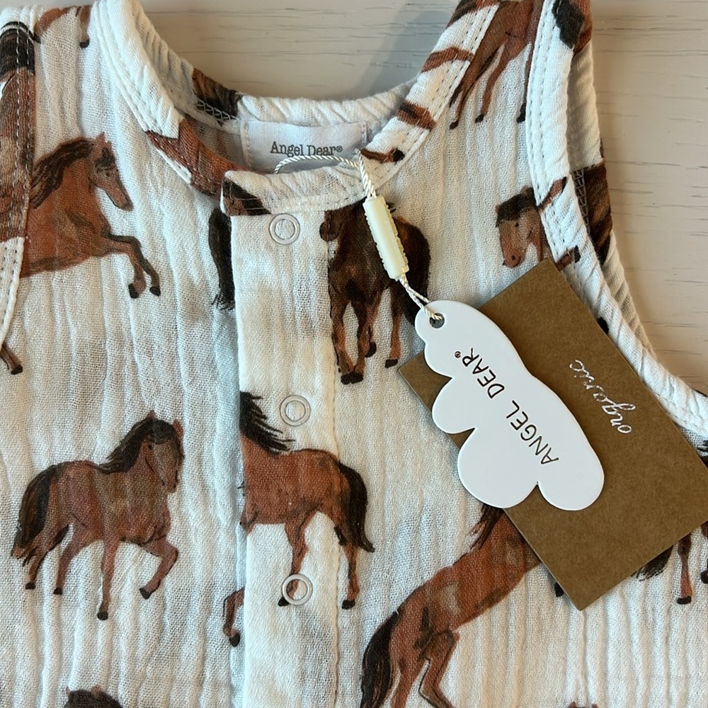 Angel Dear Shortie Romper Muslin Horses 6-12 18-24 months - Picture 5 of 6